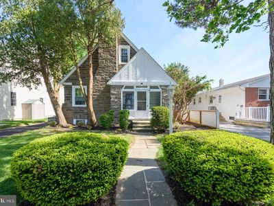 33 Fairlamb Ave