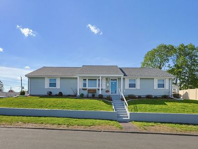 2 Theresa Rd