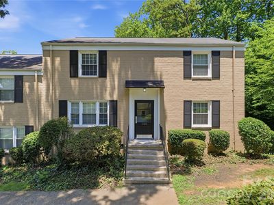 525 Wakefield Dr