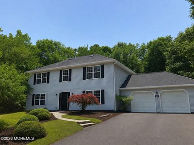 569 Buttonwood Drive