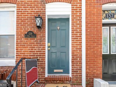 139 E West St