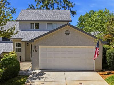 657 David Cir
