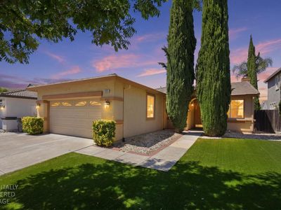 2093 Golden Gate Dr