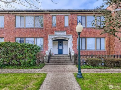 2120 Highland Avenue #104