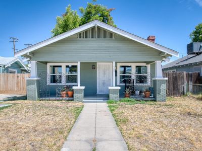 509 E Weldon Ave