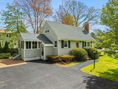 7 Glen Echo Blvd