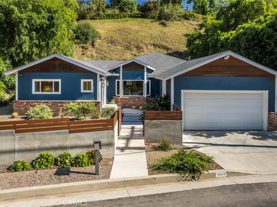 10210 La Canada Way