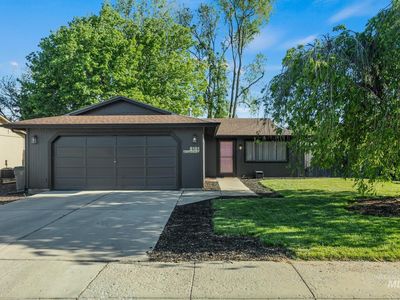 8181 W Canterbury Ct