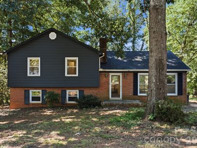 609 Old Farm Rd