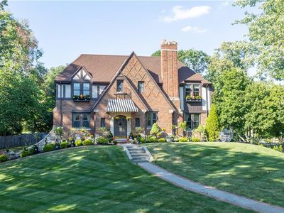 1610 Ashland Ave