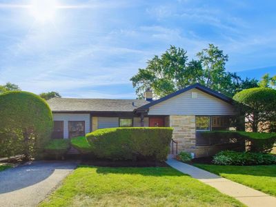 8631 E Prairie Rd