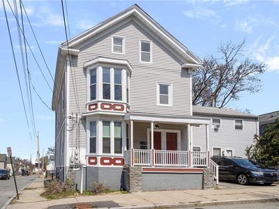 90 Pleasant St