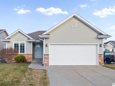 10015 S 170th Cir