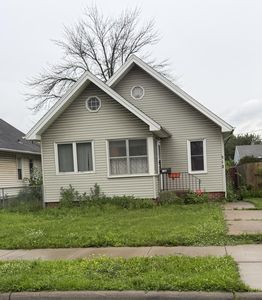 312 5th Ave S