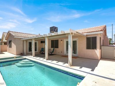 5801 Sunny Orchard Ln