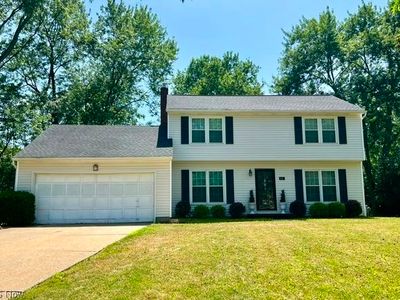 64 Bard Dr