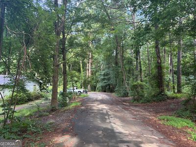 Property at 400 Sunset Dr SE, Acworth, GA
