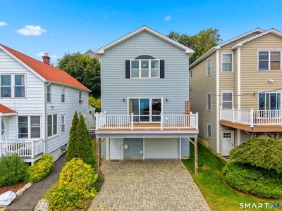 64 Hawthorne Street