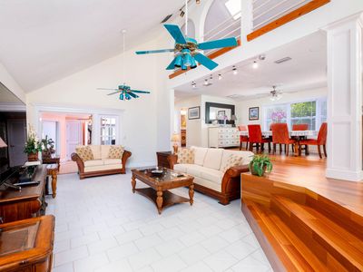 106 Gardenia Ave