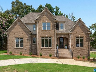 768 Lake Crest Dr