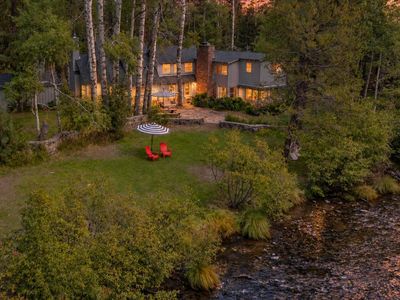 735 Feather River Dr