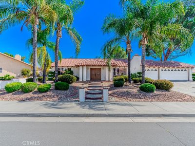 2899 Maple Dr