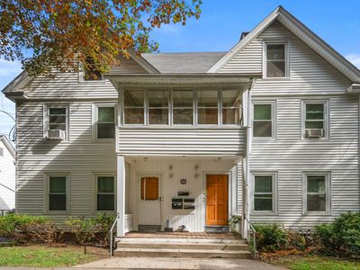 25 Leonard Ave