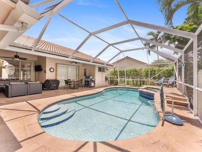 10327 NW 50th Street