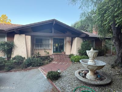 2236 Hillsbury Rd