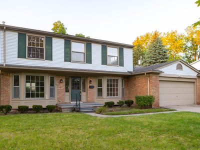 2901 E Eisenhower Pkwy