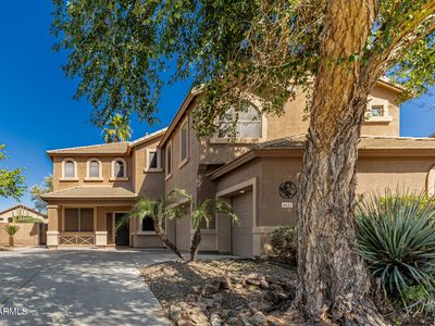 4632 E Desert Sands Drive