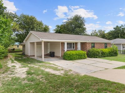3873 Cumberland Rd