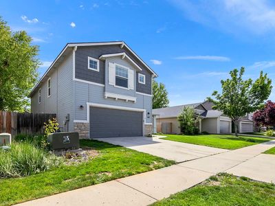 243 W White Sands Dr