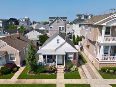216 N Mansfield Ave