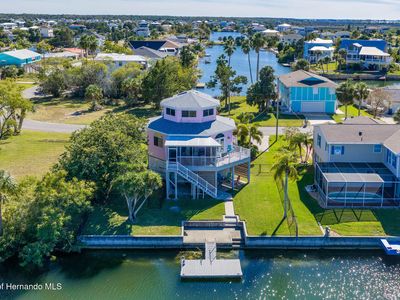 3460 Crape Myrtle Dr