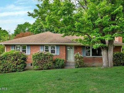 4 Pheasant Lane