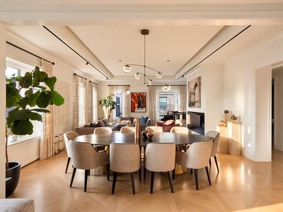 498 W End Ave APT 12A