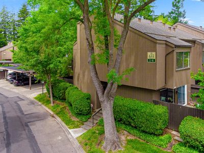 633 Woodside Sierra Unit 1