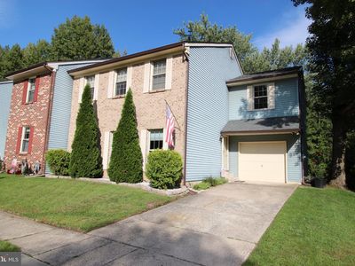1 Blackhawk Ct