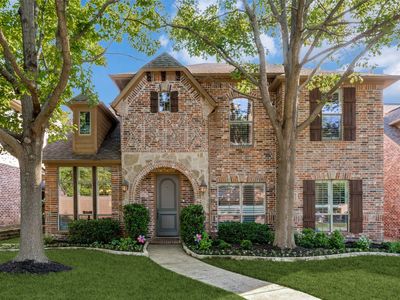 2212 Forest Hollow Park