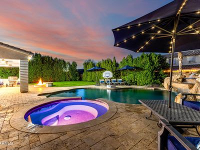 3054 E KINGBIRD Drive