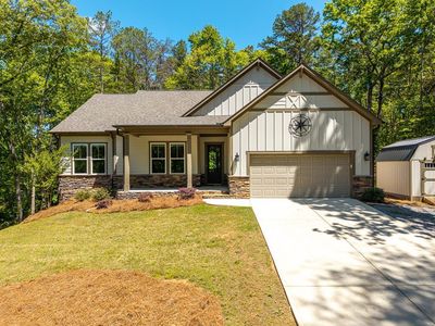 489 Linger Longer Dr