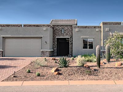 3870 W Sabrina Wash Pl