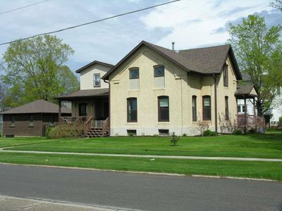 705 Mechanic St