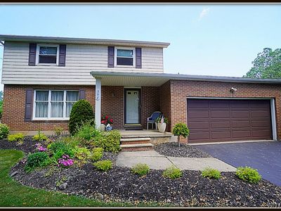394 Wingate Pl