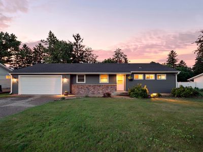 907 Fairfield Rd