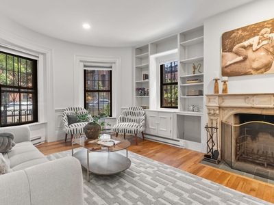 2 Claremont Park APT 2