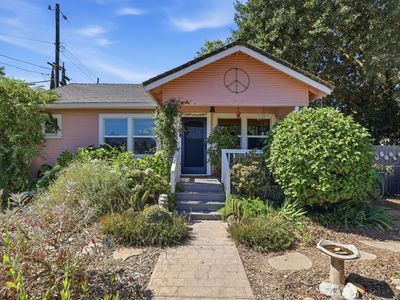 4020 Sierra Vista Ave