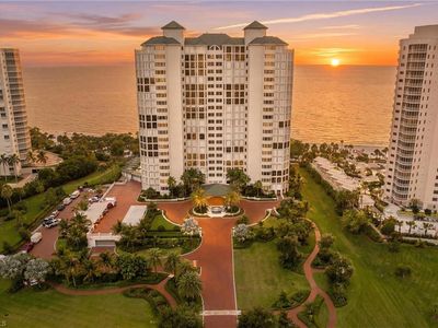 8171 Bay Colony DR #801