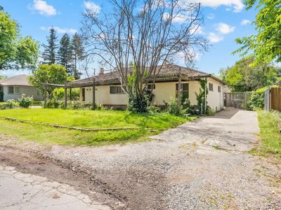 2145 Kincaid Way